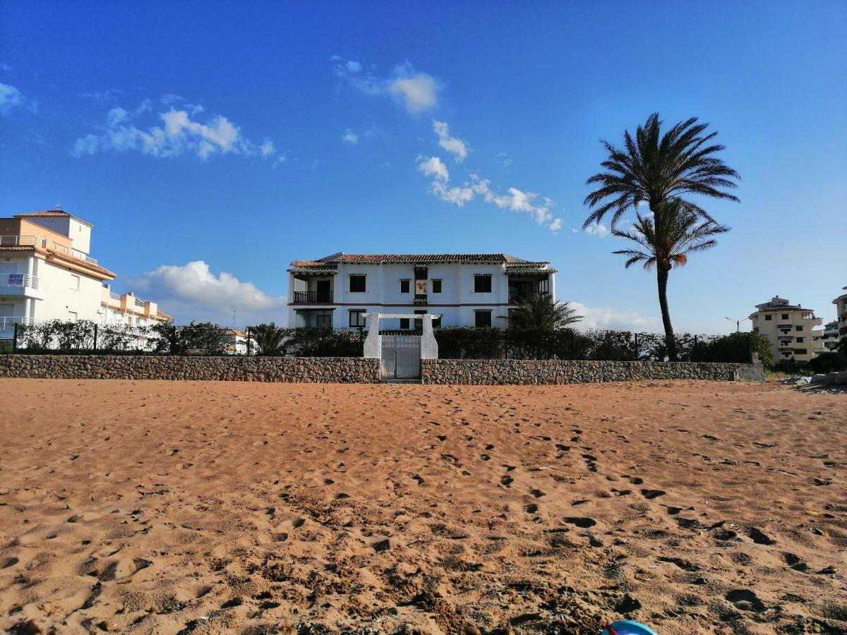 A Primera Linea De Playa Dénia Buitenkant foto
